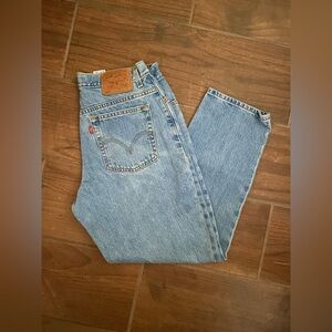 Vintage women’s 550 jean y2k